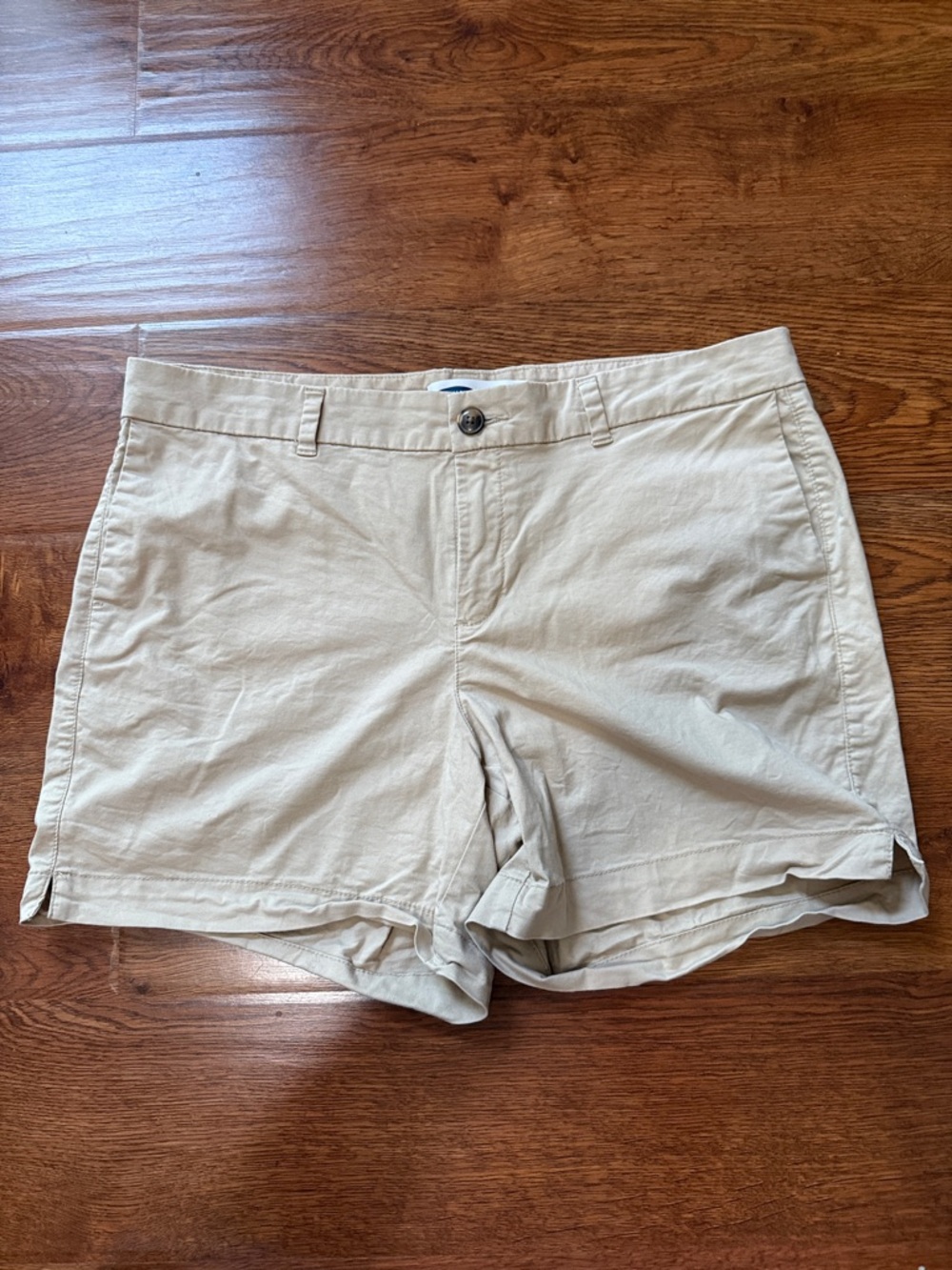Old Navy Khaki Mid-Rise Shorts
